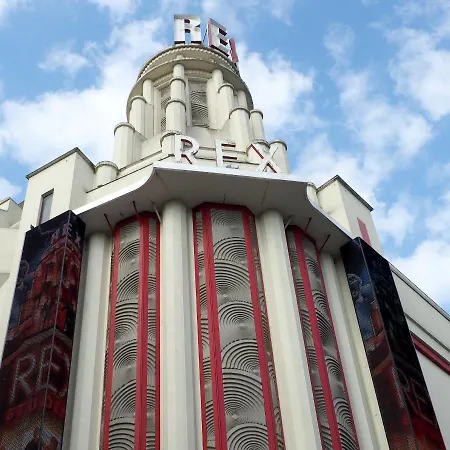 Cute And New Duplex In The Heart Of Parigi